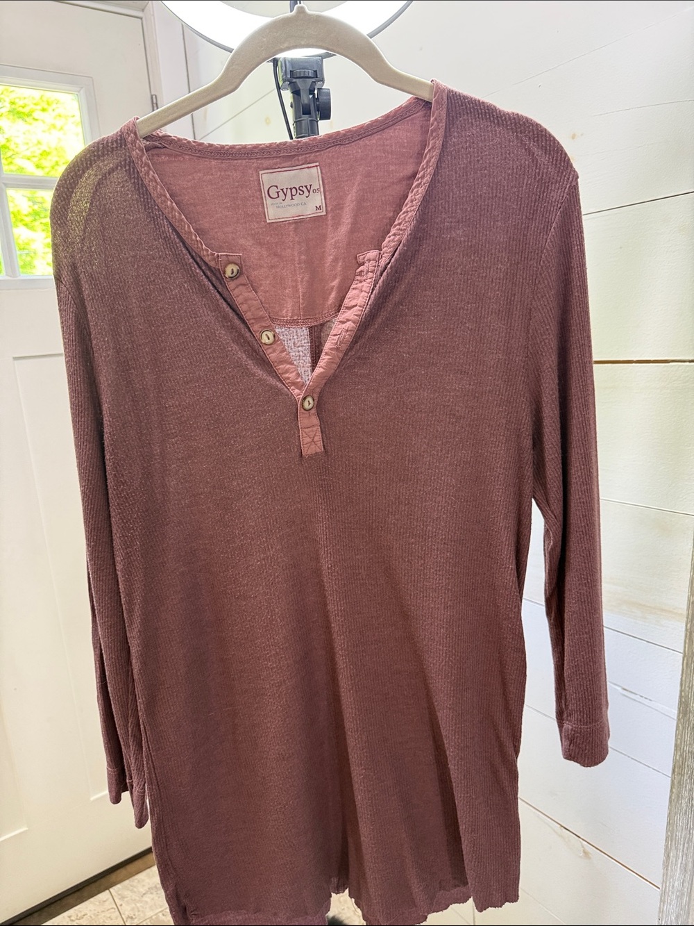 Gypsy 05 Long-Sleeve Henley Tunic in Dusty Mauve